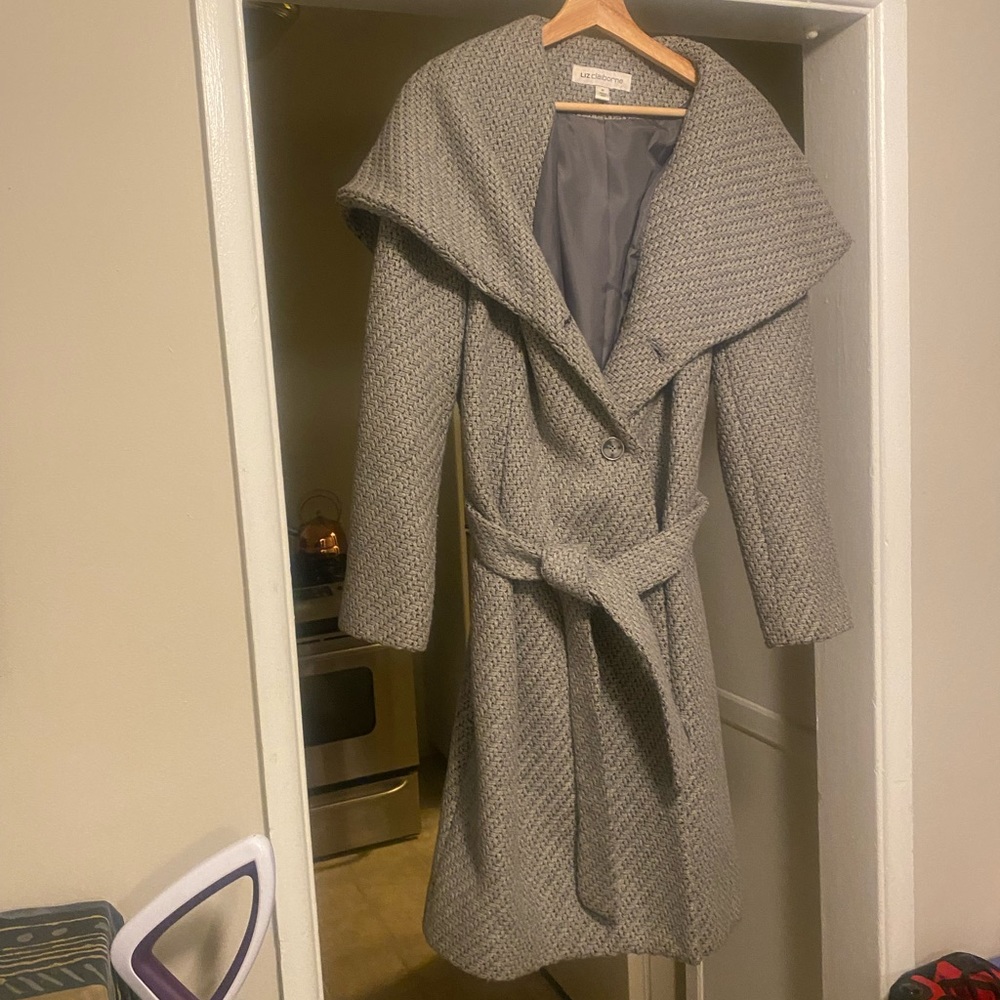 Classic designer grey-lined Liz Clayborn coat. Timeless elegant heavy piece.